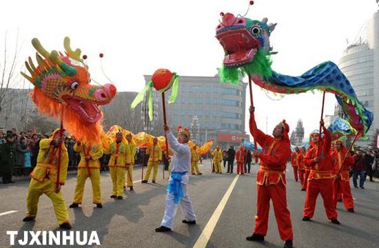 天津津南区民间花会展为节日增添色彩(组图)