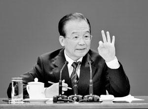 温家宝上午答记者问