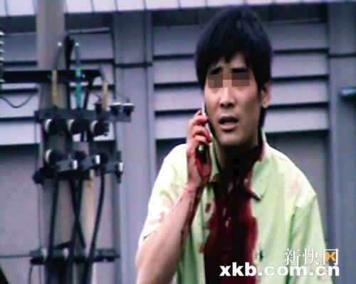 男子持刀对一女子割喉后自刎 疑因感情纠纷