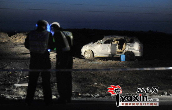 乌鲁木齐送学生包车侧翻3人死亡6人受伤(图)