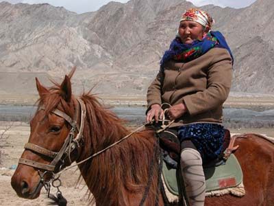 551万张选票将选出新疆30名道德模范