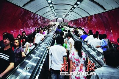 ������˾��������Ҫ��Ϊ���ŷ������С������� ��