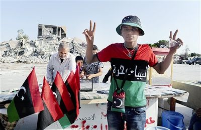 阿齐齐亚兵营被拆 曾是卡扎菲权力中心