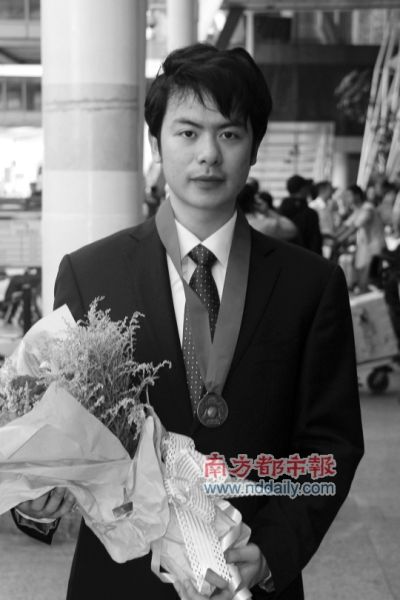 世界技能大赛粤两选手拿奖