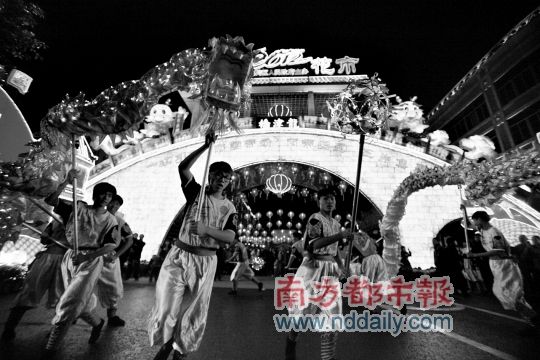 五区花市今起迎客