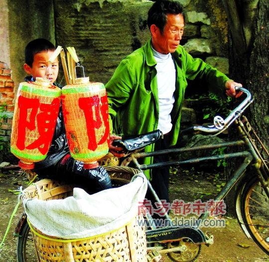 看过灯吃过饭