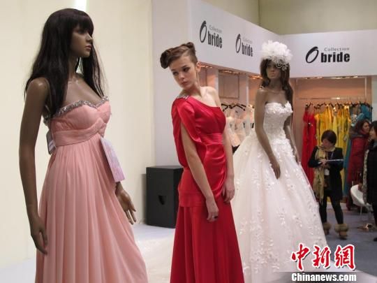 上海婚纱摄影排名_2018上海国际婚纱展(3)