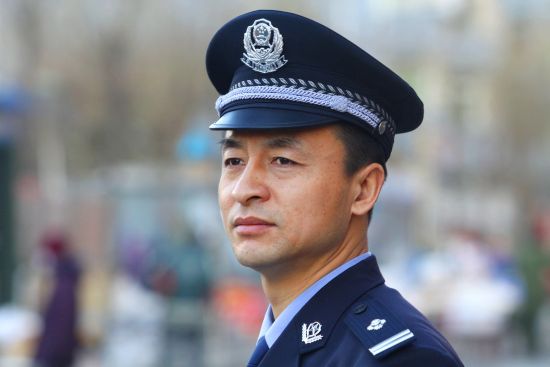 社区民警郭占军