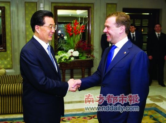 胡锦涛:希望中俄加大相互政治支持