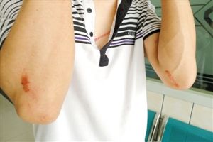 本是去烧香却挨一顿打