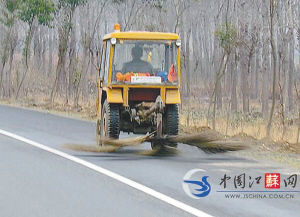半自动清扫车