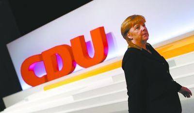 �¹�����Ĭ�˶��ٴε�ѡ����������������ϯ