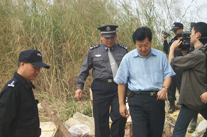 广州称自缢身亡公安副局长生前无违法违纪问题
