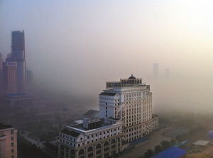 PM2.5对人体健康危害超过沙尘暴 汽车尾气对