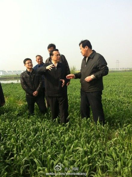 ���ǿ�����������������ũ�����߽���أ�վ���﹡����ũ���˽��ͥũ�����