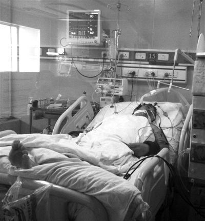���գ��˸�ȾH7N9�����еĻ����ڿ����к��ϴ�ѧ����ҽԺICU�����������ơ��»��緢