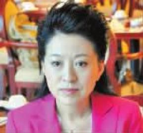 冯小刚被曝任春晚总导演_新浪新闻