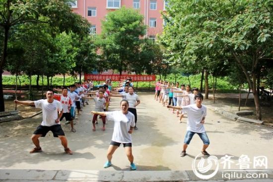 山东大学生开展暑期三下乡 科技帮扶关注留守