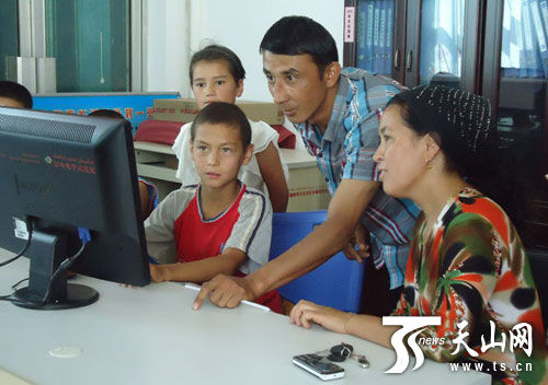 新疆伊宁县免费培训班 圆了农村孩子的艺术梦