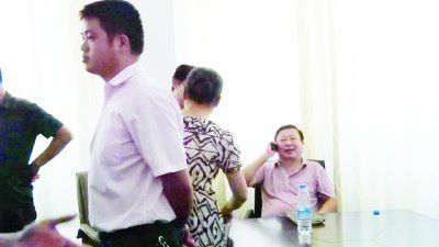 朱大立“笑相”。记者李小军 摄