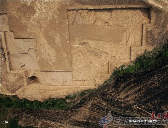 《寻找消失的文明:良渚古城考古新发现》进行介绍学者在席间探讨