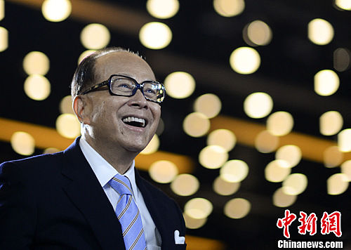 资料图：李嘉诚。中新社发 廖攀 摄  