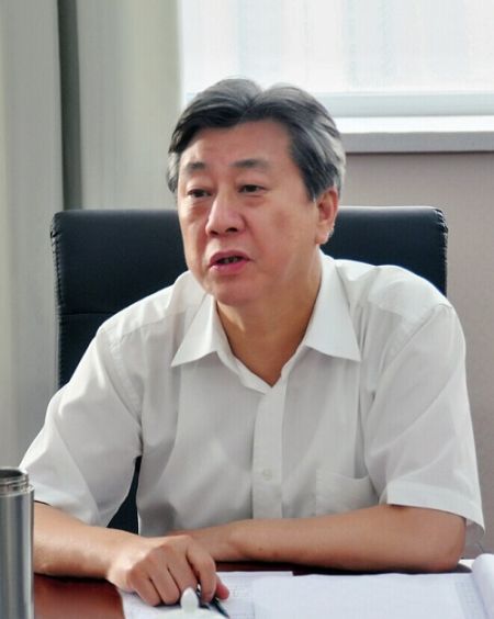 2014年7月,梁滨出席河北某市领导班子专题民主生活会。 2014年7月,梁滨出席河北某市领导班子专题民主生活会。