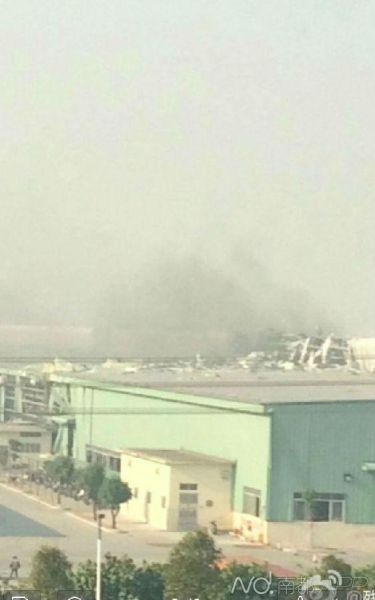 广东佛山工厂爆炸致14人死亡 爆炸波及多个车间