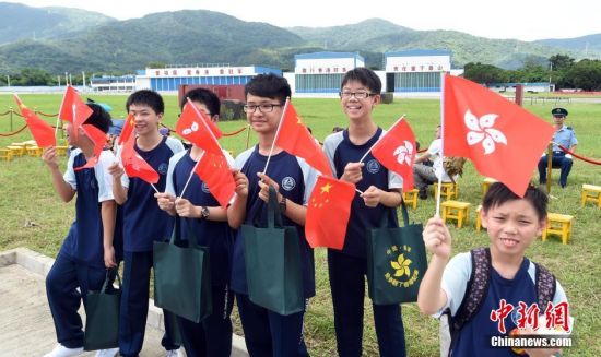 香港反对派神经质:小学播爱国儿歌竟成洗脑