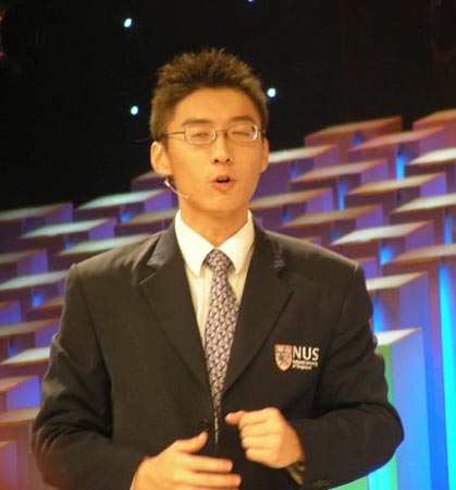 图文:新加坡三辩王海青总结陈词