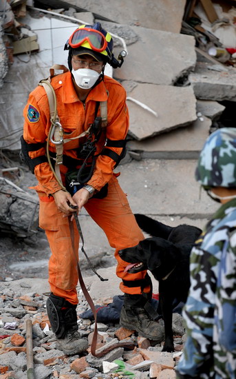 图文:台湾红十字会搜救队