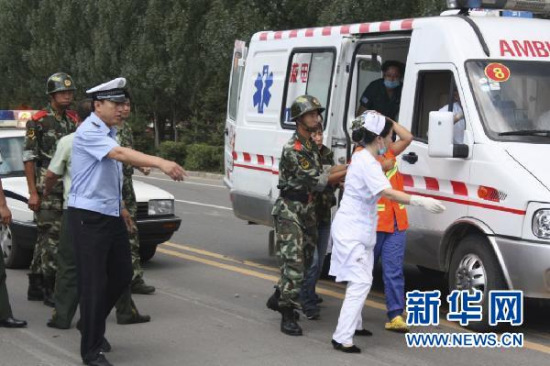 黑龙江伊春鞭炮厂爆炸事故已致2死22伤(组图)