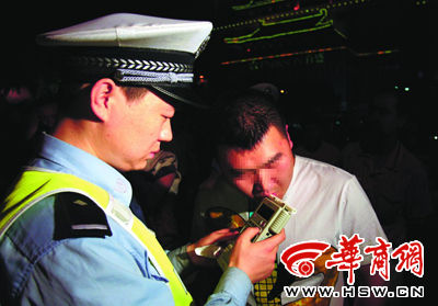 醉驾刑拘 可视案情取保候审(图)