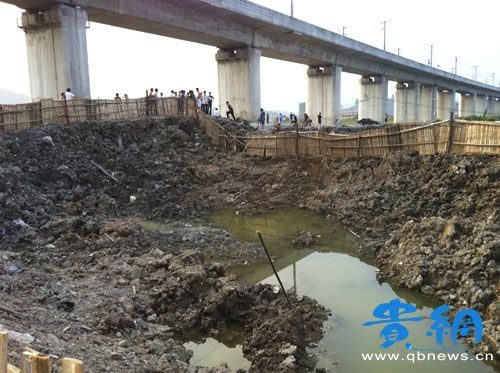 温州动车事故5名贵州打工者救出20名伤者(