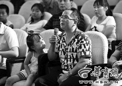 安排外来务工人员子女就学(图)