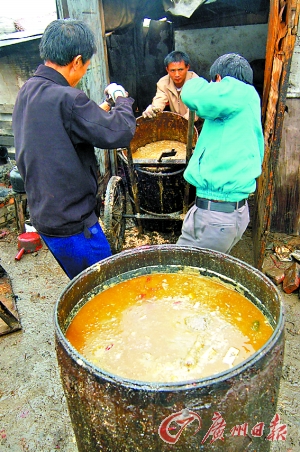 珠三角地沟油调查：川菜馆湘菜馆用油最多