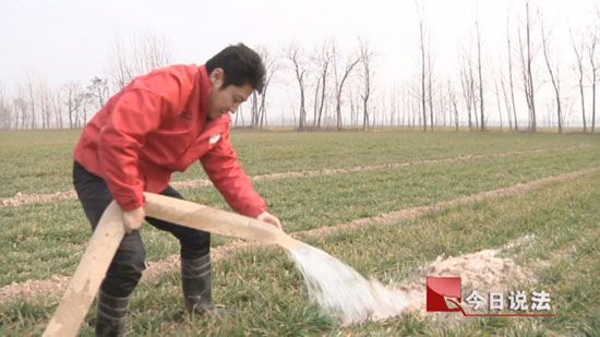 小撒探会:河南省长称农民向城镇转移是历史机