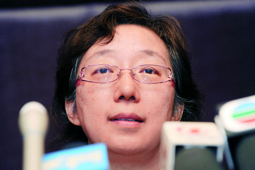 2011年7月28日，北京全路通信信号设计研究院举行发布会，会上该院宣传部长田振辉微笑表示不回避问题，但也没有正面回应记者提出的疑问。