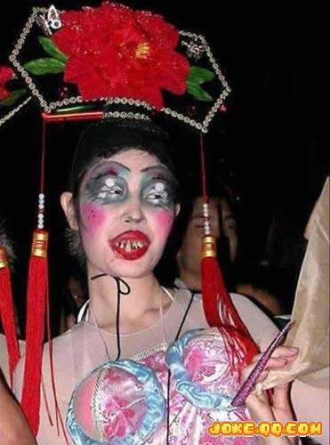 狂妃驭夫蛇王别嚣张_王的悍妃 女人别嚣张