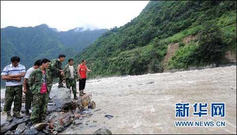 组图:云南怒江贡山突发泥石流