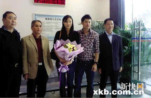 林丹谢杏芳在穗登记结婚 海珠区民政局已证实