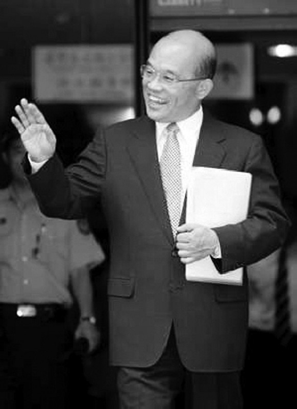 苏贞昌批蔡英文:整天说空话呛声大陆 不利和平