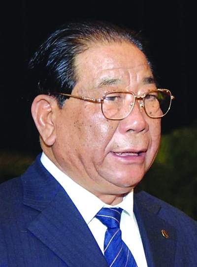  叶成焕 ,1914年生于河南新县郭家河乡吴河村的