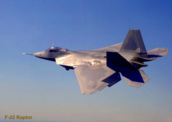 美国宣布无限期停飞F-22“猛禽”战斗机