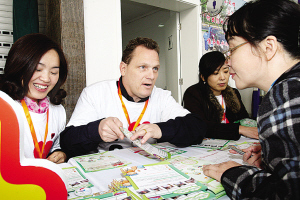 上海注册志愿者汇成百万大军