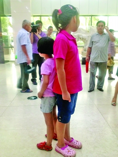 12岁女孩身高只有1.18米