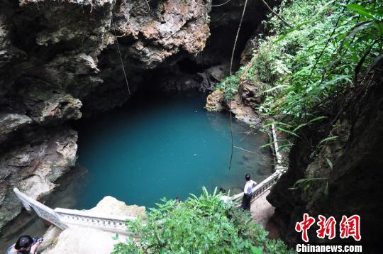 广东梅县绿窟潭深处惊现10多具百年前人体骸