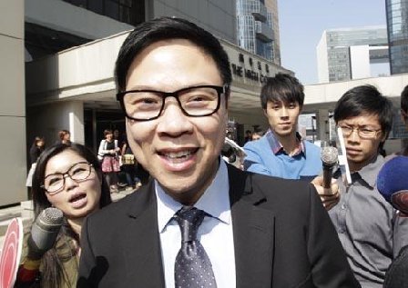 ��־�ư����������������˸�����10��(ͼ)