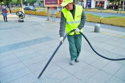南京城市管理将推“标准模板”