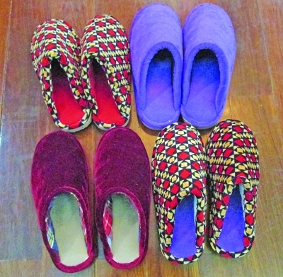 港大女生发帖感谢南大宿舍保洁员 新年还寄给